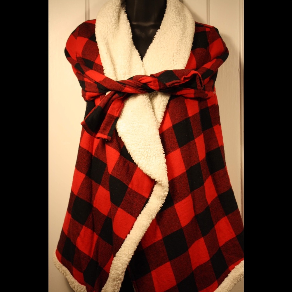 • No Boundaries • Red & Black Fur Cardigan Flannel - Picture 3 of 4